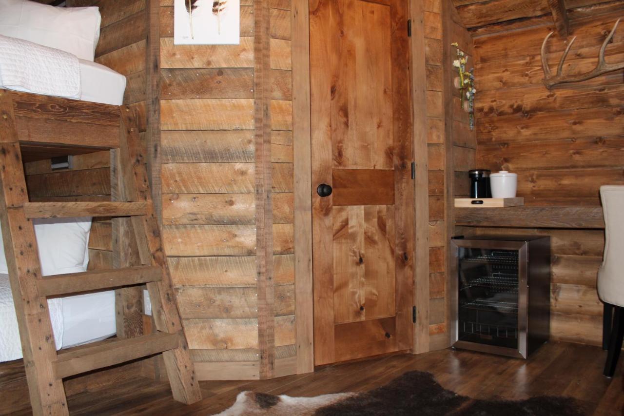 Elkhorn Cabins And Inn West Yellowstone Rom bilde